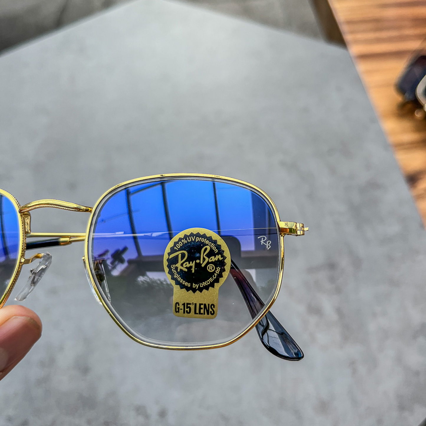 RAY-BAN New Stylish Attractive Blue Shaded & Gold 3447 Round Sunglass For Unisex